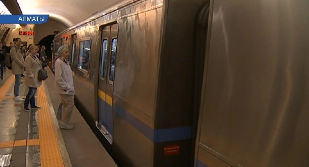 Алматыда қос метро бекетін салу жұмыстары қарқынды жүріп жатыр