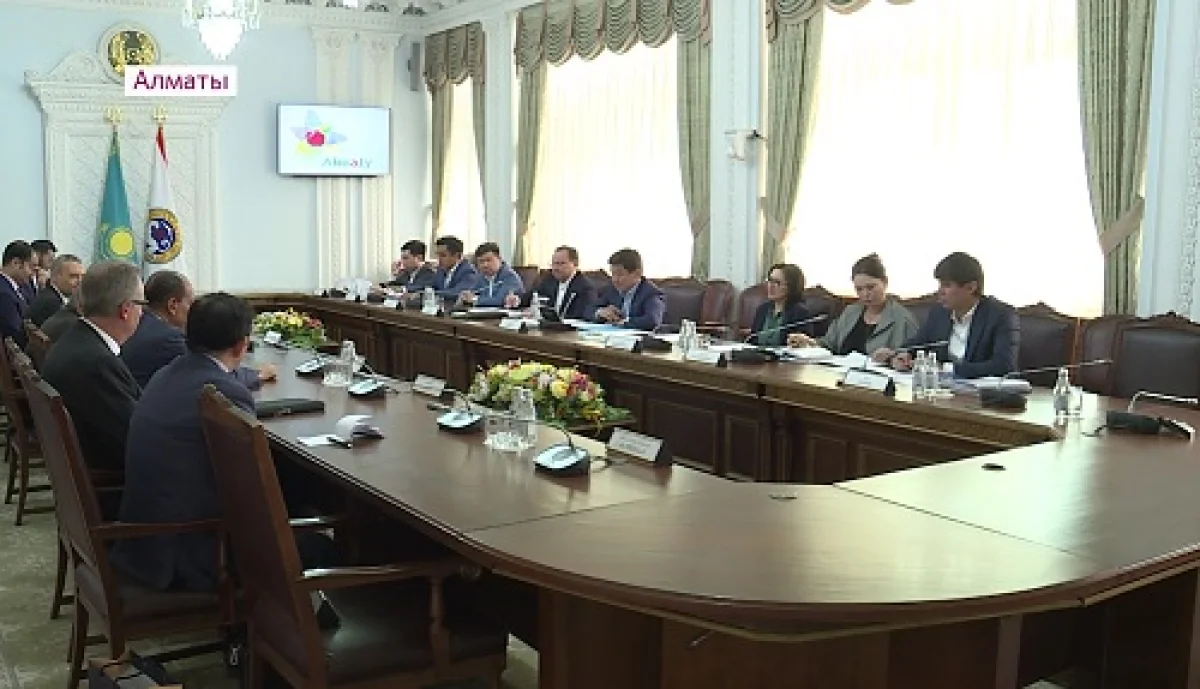 Бауыржан Байбек провел встречу с председателем Ассоциации катарских бизнесменов