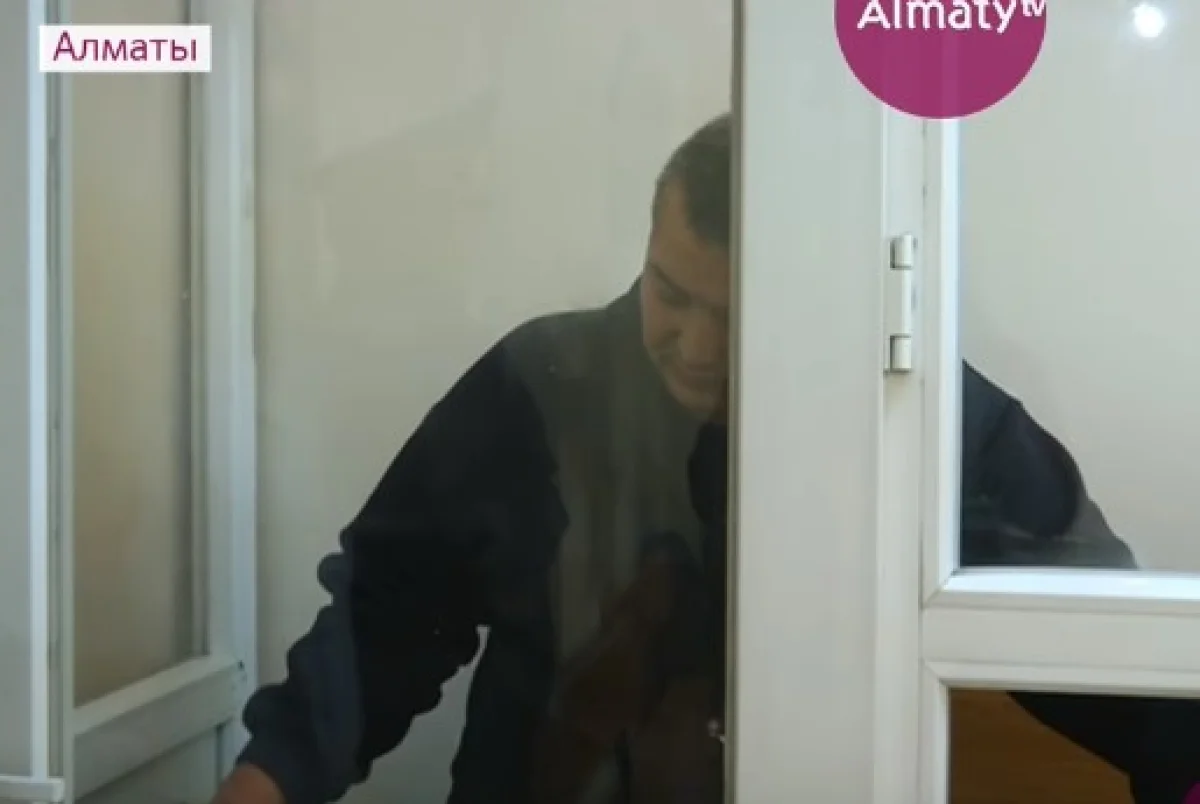 Алматыда қызды қағып өлтірген автобус жүргізушісіне үкім шықты