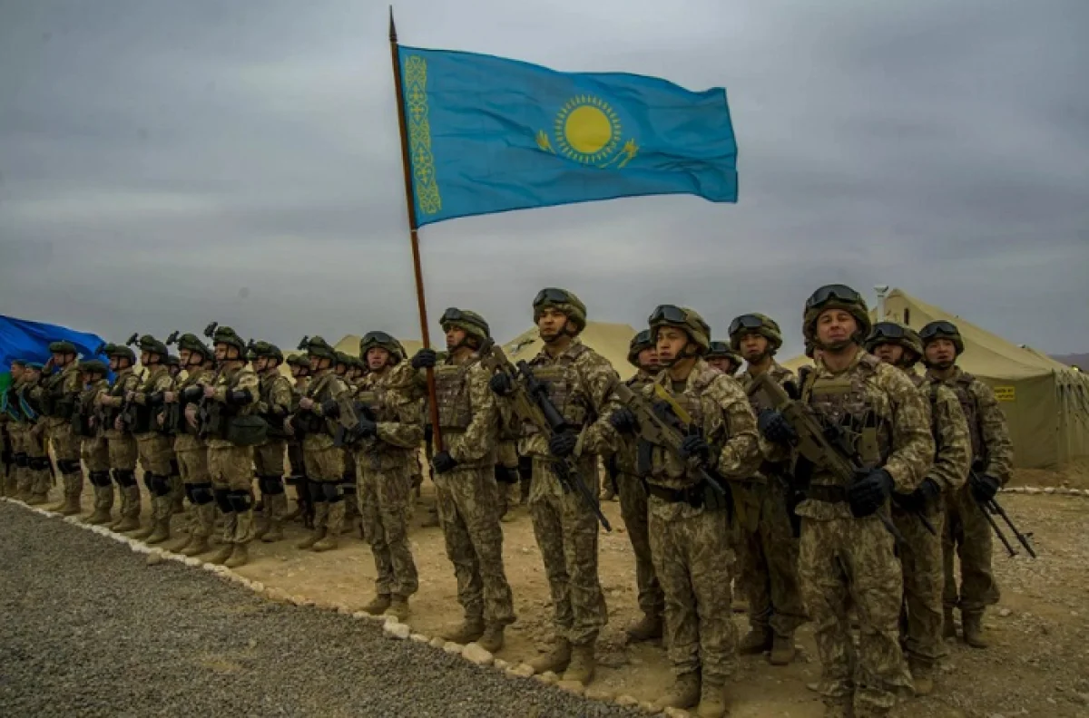 Қазақстанда жоғары білімі бар жастар әскерге көптеп шақыртылуда