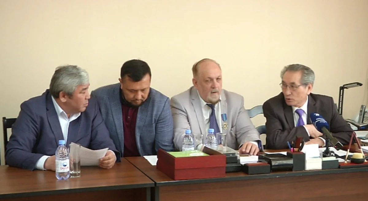 «Жиналыс заңсыз өтпек»: Қазақстан авторлары қоғамында дау шықты