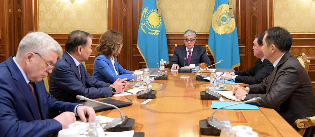 Мемлекет басшысы Дариға Назарбаеваны, Асқар Маминді және Владимир Божконы қабылдады  