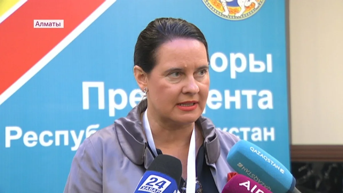 «Сайлаушыларға барлық жағдай жасалған»: поляк бақылаушысы Алматыдағы сайлау туралы ойын айтты