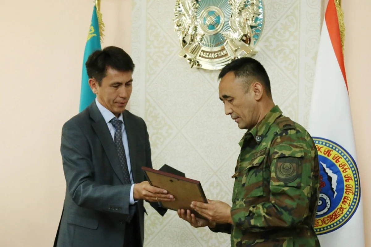 Көктөбедегі өртті сөндіруге атсалысқан қызметкерлер марапатталды