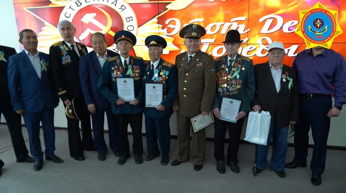 Алматы қаласы ТЖД қызметкерлері Ұлы Отан соғысының ардагерлерін құттықтады