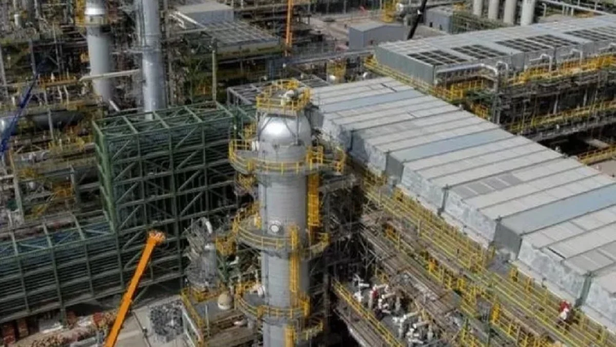 Теңіз кен орнында көз жұмған азаматты бүгін туыстары жерледі