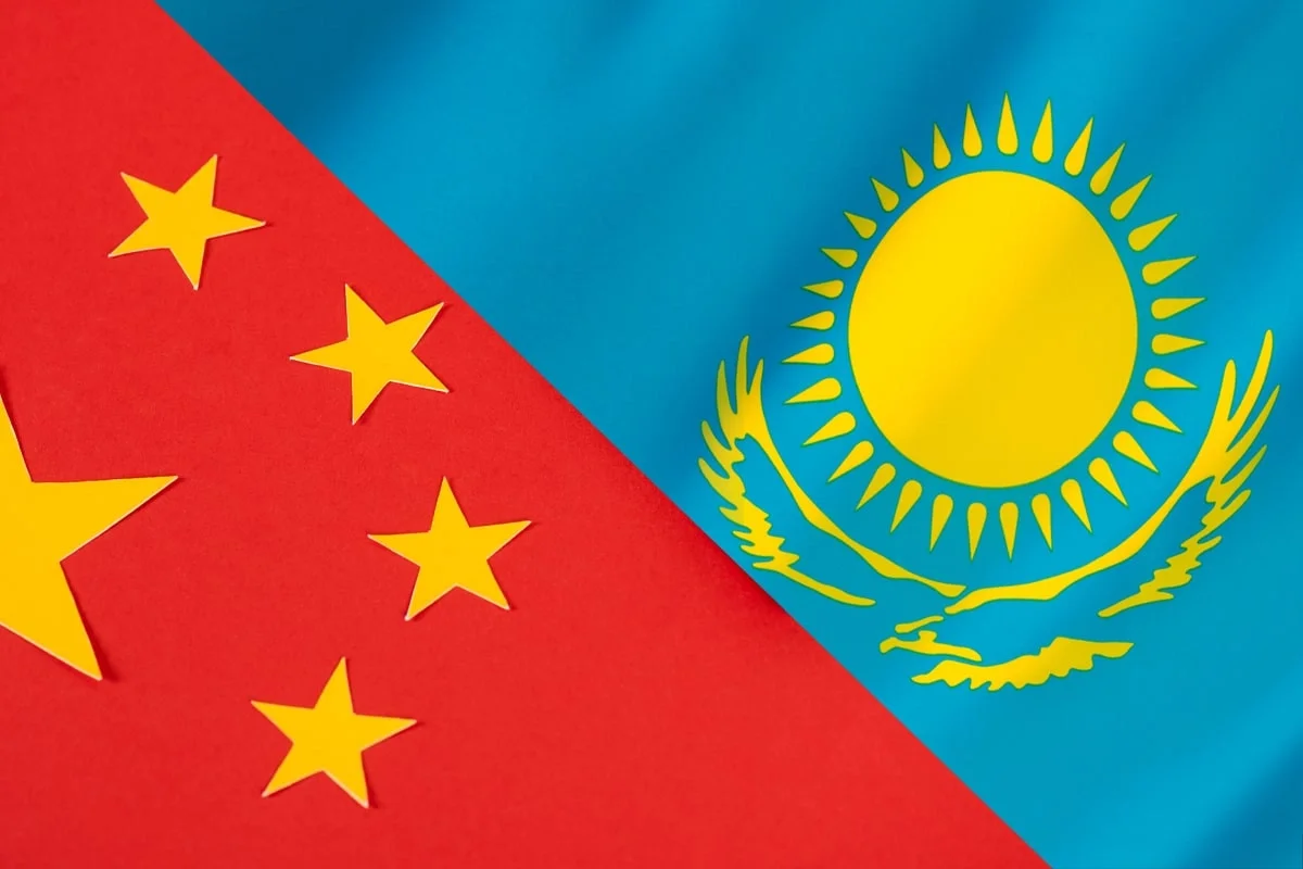 коллаж Almaty.tv