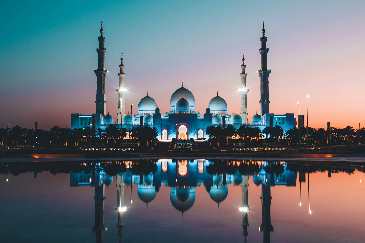 Photo by David Rodrigo on Unsplash