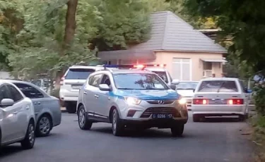 В заброшенном гараже Шымкента нашли тело четырехлетней девочки