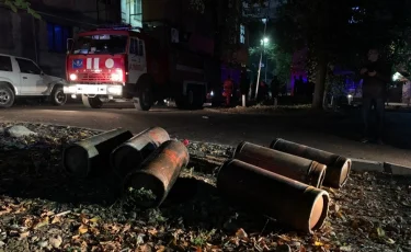 Пожар в кафе по проспекту Абая: в помещении хранилось 6 газовых баллонов
