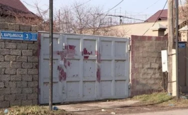 Бизнесмена и его семью зарезали в собственном доме в ЗКО