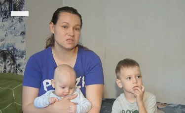 Алматыда көпбалалы ана көпшіліктен көмек сұрайды