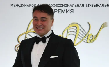 Владимир Путин наградил Армана Давлетярова орденом Дружбы