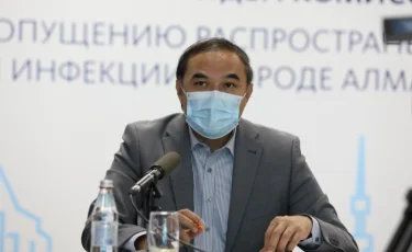Е. Бабакумаров поручил развернуть резервные койко-места на фоне роста заражений