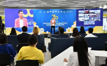 Qazaqstan 30: В Алматы участники форума Jastar Alany поделились историями успеха