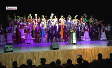 Алматының Алатау ауданында түрлі сала мамандары марапатталды