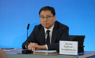 Встреча акима Алматы Ерболата Досаева с населением Медеуского района