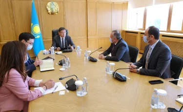 Аким Алматы Ерболат Досаев встретился с руководством TAV Airports Holding 