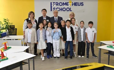 Касым-Жомарт Токаев посетил Prometheus School