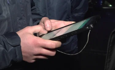 "Как без Instagram и WhatsApp?!" - алматинцы о "цифровом апокалипсисе"