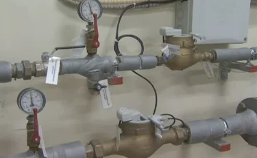 Газ баллонын жанармай құю бекетінен заңсыз толтыратындар көбейген