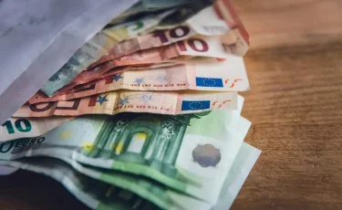 Курс валют на 19 января 2025