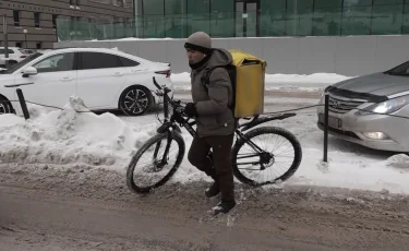 Новые правила: доставщики еды должны периодически проходить медосмотр