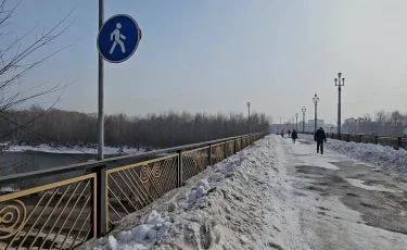 Труп мужчины обнаружили на улице Усть-Каменогорска
