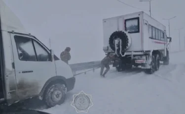 Қар құрсауында қалған 200-ге жуық адам құтқарылды