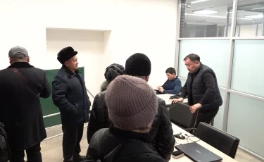 Қажылыққа баруға ниет еткен 100-ге жуық жанның жолын кім кесті