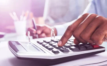 Былтыр 400 мыңнан астам жас жұмысқа орналастырылды