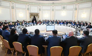 Алматының әлеуметтік қамсыздандыру және білім беру саласының қызметкерлерінің жалақысы өседі