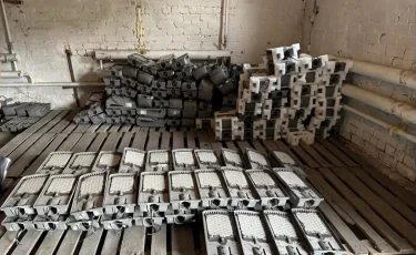 Вместо света элитное жилье и авто: в ВКО из бюджетных средств похищено 2,5 млрд тенге