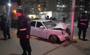 Ұландықтар Ақтауда жол апатынан зардап шеккендерге көмектесті