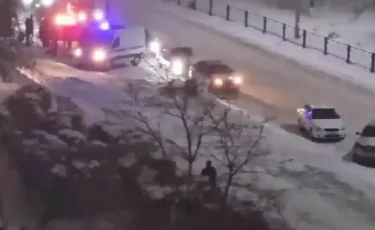 Теміртауда ер адам жол бойында ерегіскендерді ажыратамын деп ажал құшты
