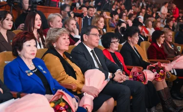Алматыда 8 наурыз мерекесіне орай концерт өтті