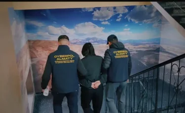 Алматыда 25 адамның атынан заңсыз несие рәсімдеген күдікті ұсталды