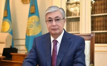 Президент поздравил Национальный научный центр хирургии им. А.Н.Сызганова