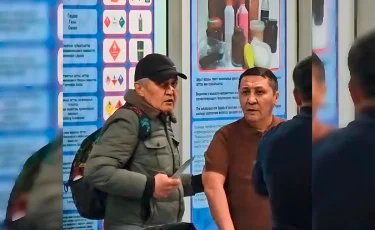 Әуежайдағы оқиға: Мұса Әбдірайымов қорғаушының өтінішін түсінбегенін айтты