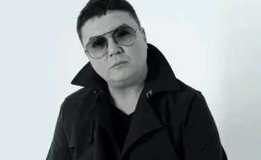 Загадочный сторис Алмаса Кишкенбаева: что за «инопланетянин» сегодня появится?