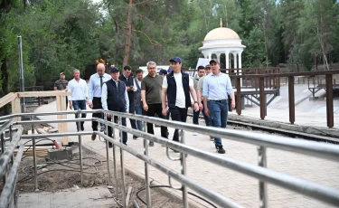 Дархан Сатыбалды потребовал усилить контроль на стройках Медеуского района