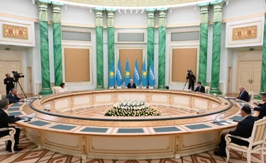 Президент встретился со спикерами парламентов стран – участниц ТюркПА