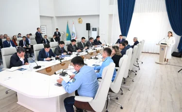 Дархан Сатыбалды: Жауапсыз мердігерлер лицензиясынан айырылады