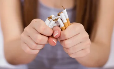 Как быстро бросить курить: эффективные способы и советы врачей