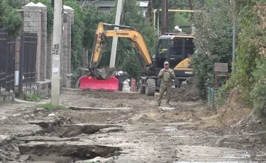 Опырылған жол: Алматыда бүлінген көлік жүргізушілеріне ортақ чат ашылды