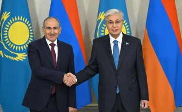 Мемлекет басшысы Армения Премьер-министрімен келіссөз жүргізді