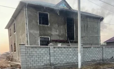Пожар в Туркестанской области: причиной возгорания могло стать замыкание электропроводки