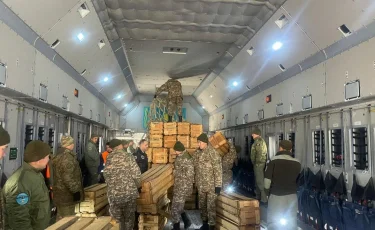 Казахстан направил 18 тонн гуманитарного груза в Афганистан