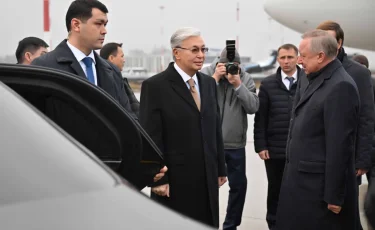Глава государства прибыл в Санкт-Петербург