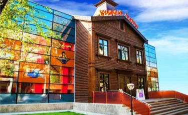 Государственному театру кукол Алматы присвоен «академический» статус